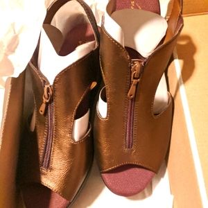 Womens Bronze Sandal